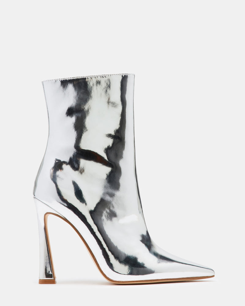 DILARA SILVER - SM REBOOTED
