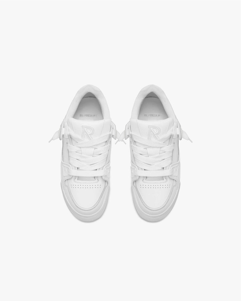 Studio Sneaker - Flat White
