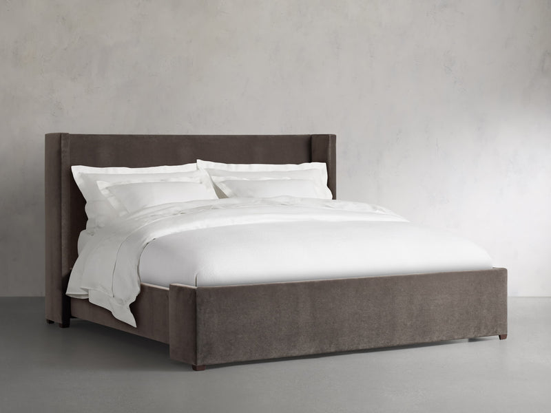 Wyller Bed in Banks Mink