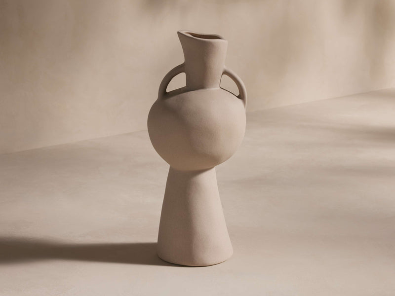 Calixta Vase