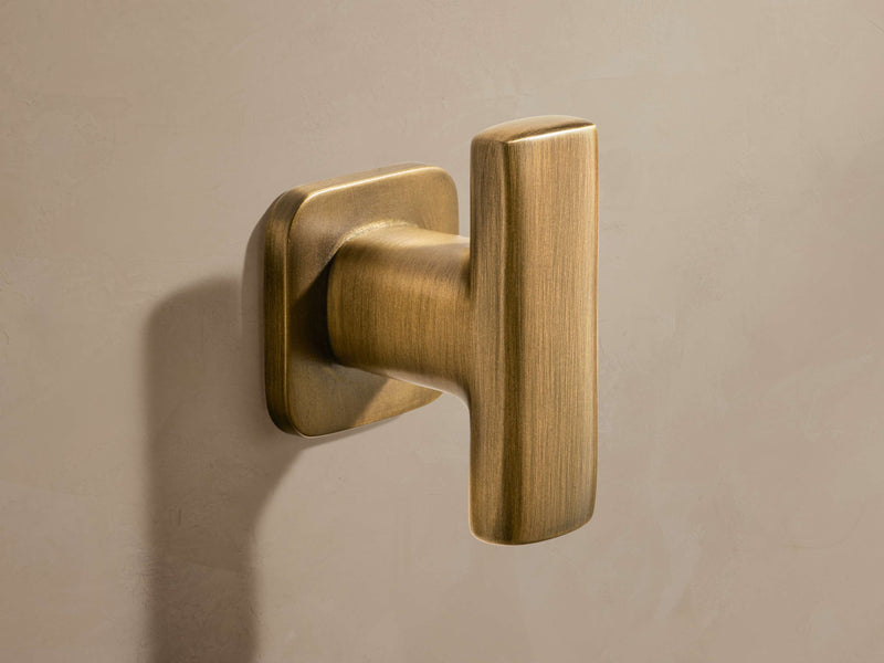 Logan Robe Hook