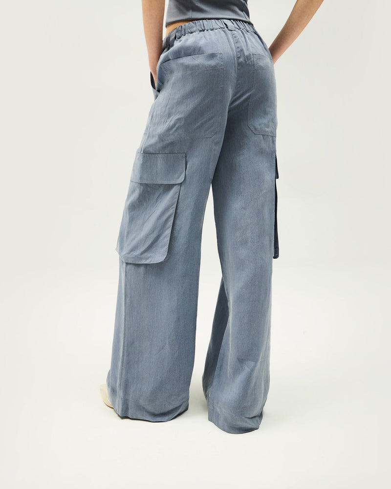 Elevate Cargo - Steel Blue