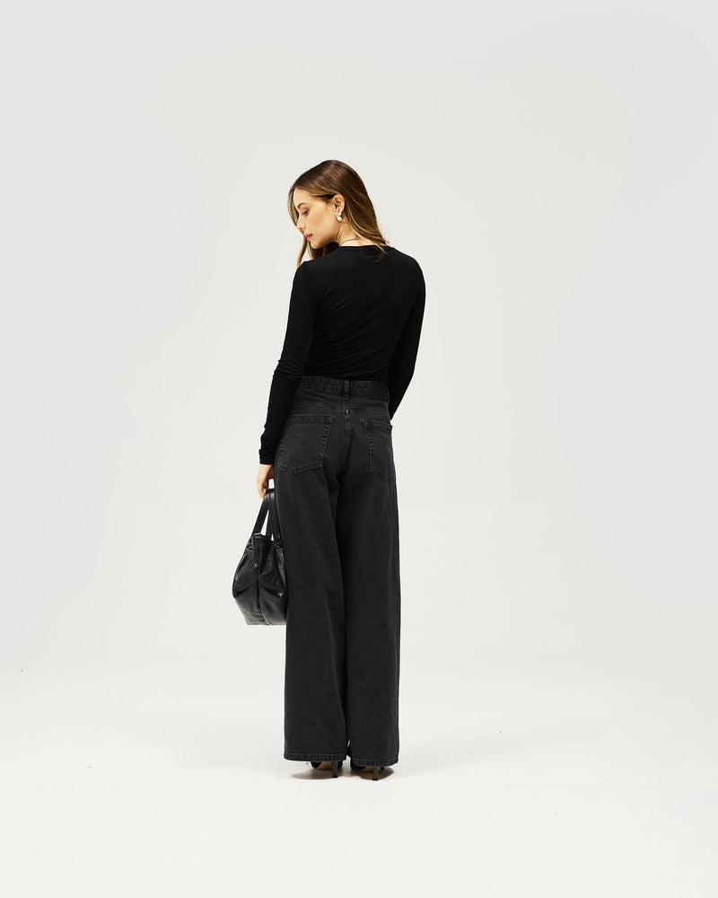 Trigger Long Sleeve - Black