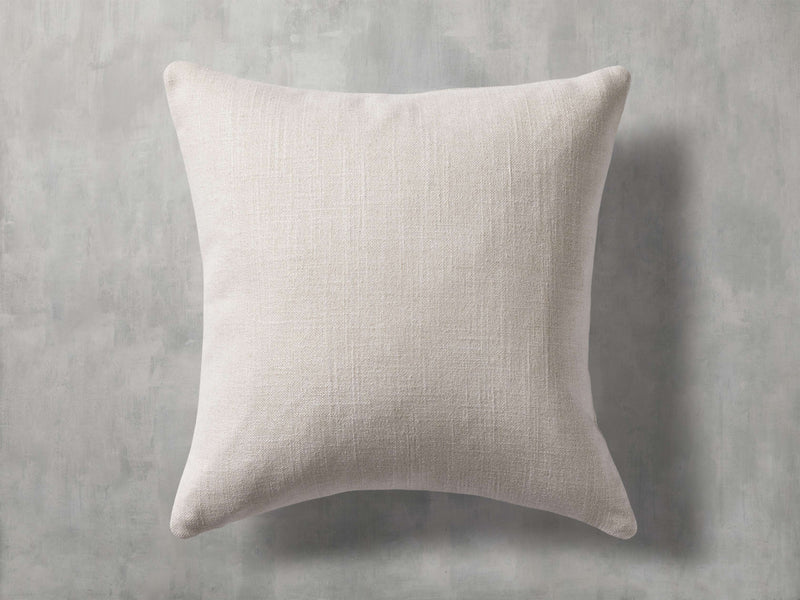 Izzy Pillow